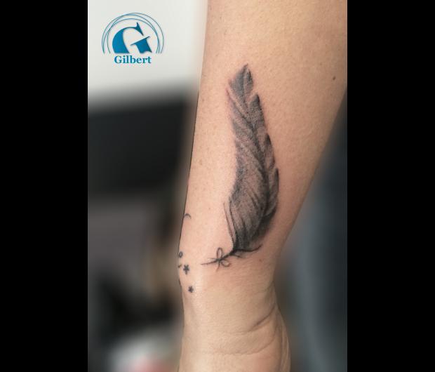 Image de Tatouage de Plume pour le Poignet , Graphicaderme